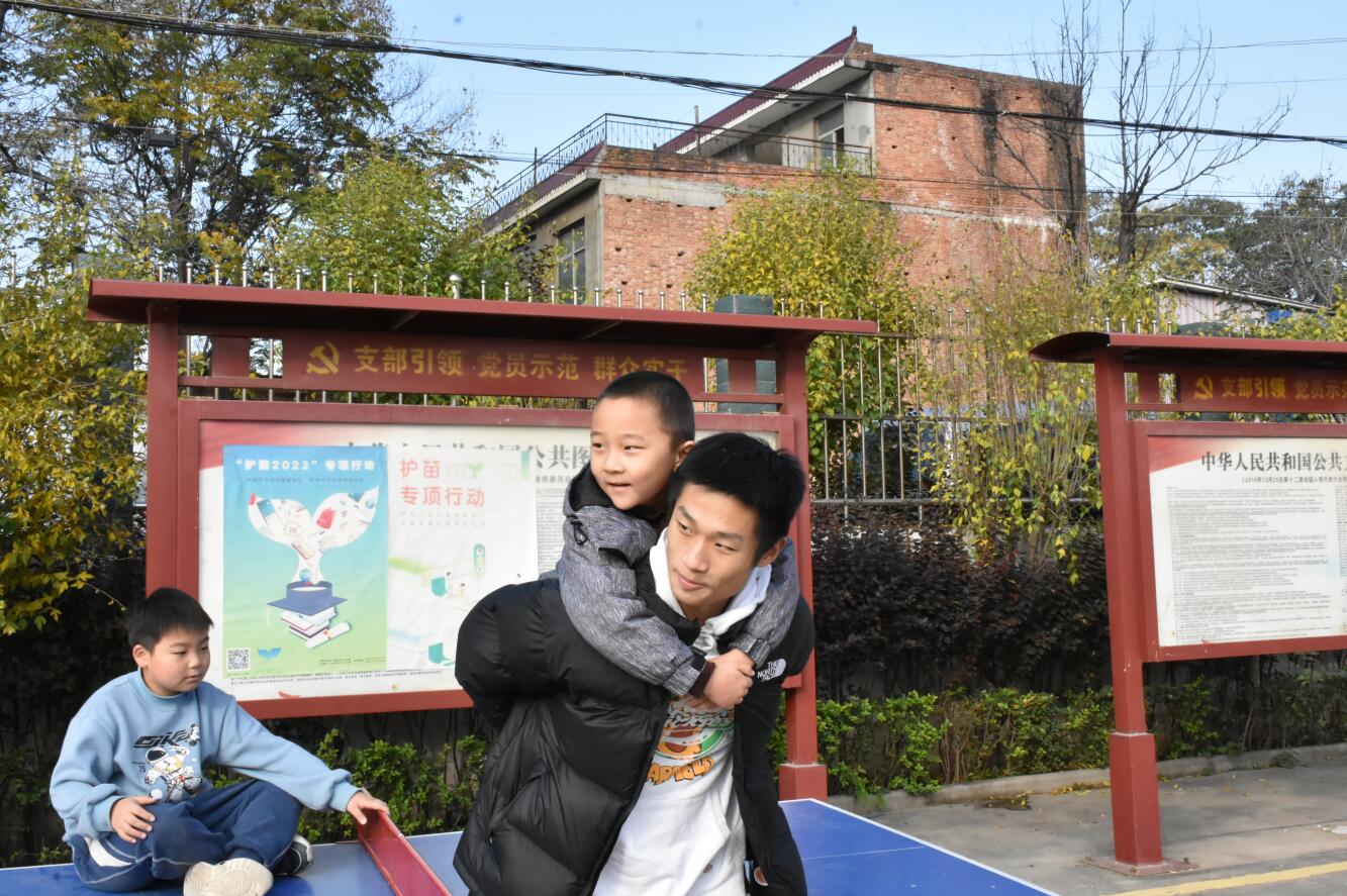 ea7da55cd53a42d480d2d8219dfb2534.jpg ea7da55cd53a42d480d2d8219dfb2534.jpg